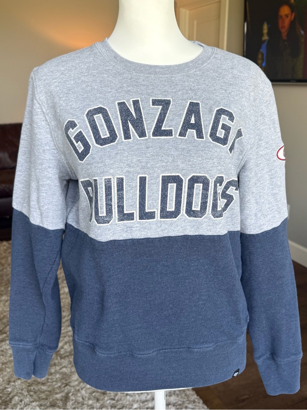 47 Brand Gonzaga Women’s Two-Tone Gray & Navy Crewneck Small